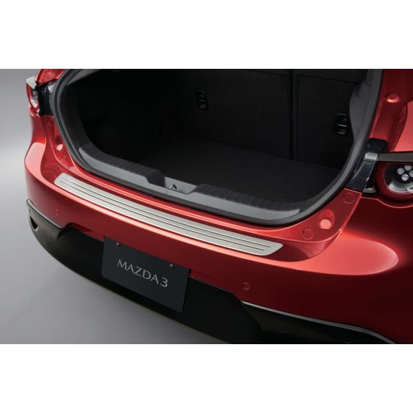 マツダ(MAZDA)リアバンパーステッププレートファストバック/マツダ純正オプション/MAZDA3 ファストバック/ B0L5V4080(B0L5-V4-080)
