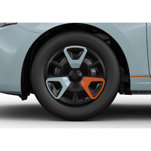 マツダ(MAZDA) フルホイールキャップセット(レーシングオレンジ/エアストリームブルーM) LM /マツダ純正オプション/MAZDA2/ D65KV3800LM(D65K-V3-800 LM)