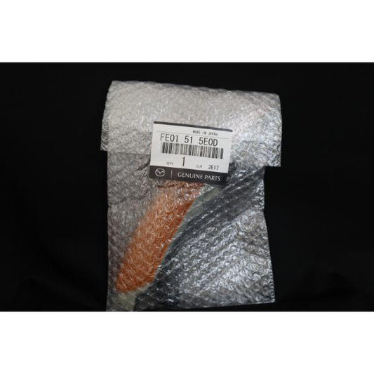 マツダ（MAZDA）ランプ(R)サイドターン/マツダ純正部品/RX7  RX-8/ランプ/FE01515E0D(FE01-51-5E0D)