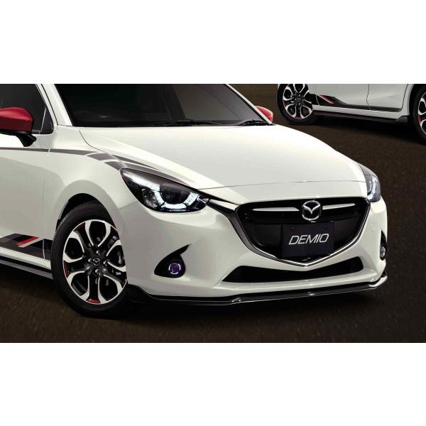 マツダ（MAZDA） フロントグリルガーニッシュ（ソウルレッドプレミアム） 左右セット /マツダ純正オプション/デミオDJ/(D09J-50-B4XB62/B09J-50-B5XB)