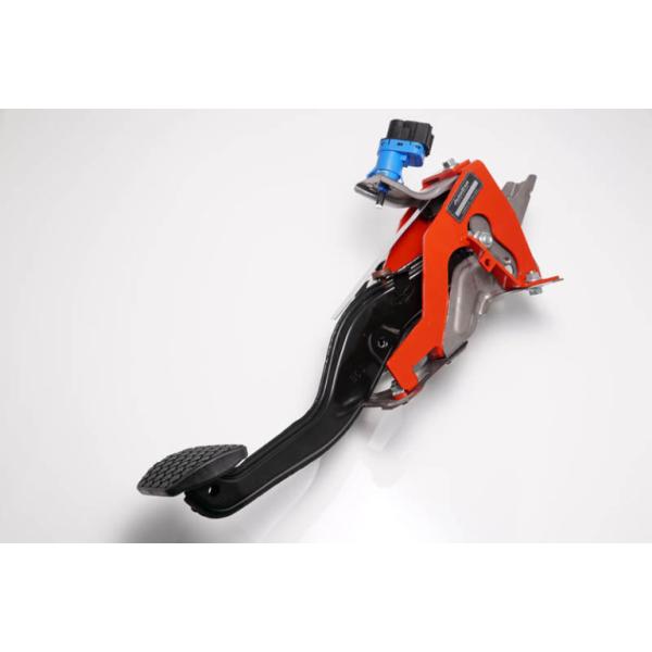 オートエグゼ(AUTOEXE)ブレーキペダルブレース/MAZDA3/ MBP4950